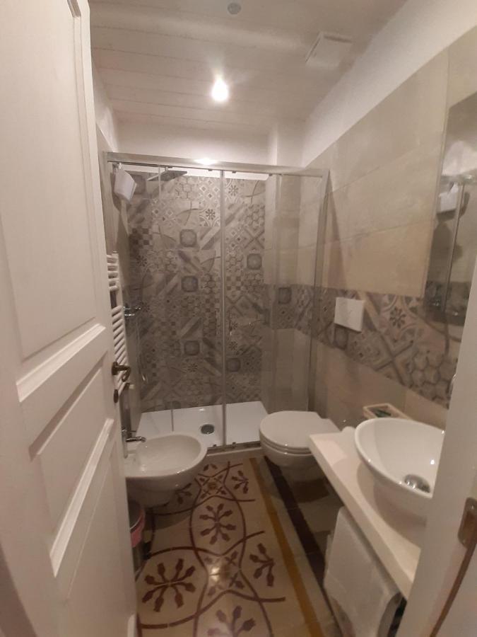 Dimora Girolamo Bed & Breakfast Polignano a Mare Bagian luar foto